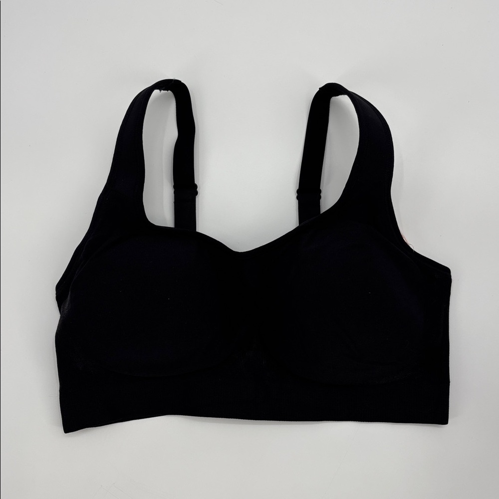 Shapermint Essentials Everyday Comfort Straps Wireless Shaping Bra Black M NWT‎
